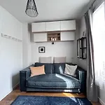 Charmante Studette Paris 5E