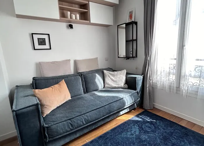 Charmante Studette Paris 5E